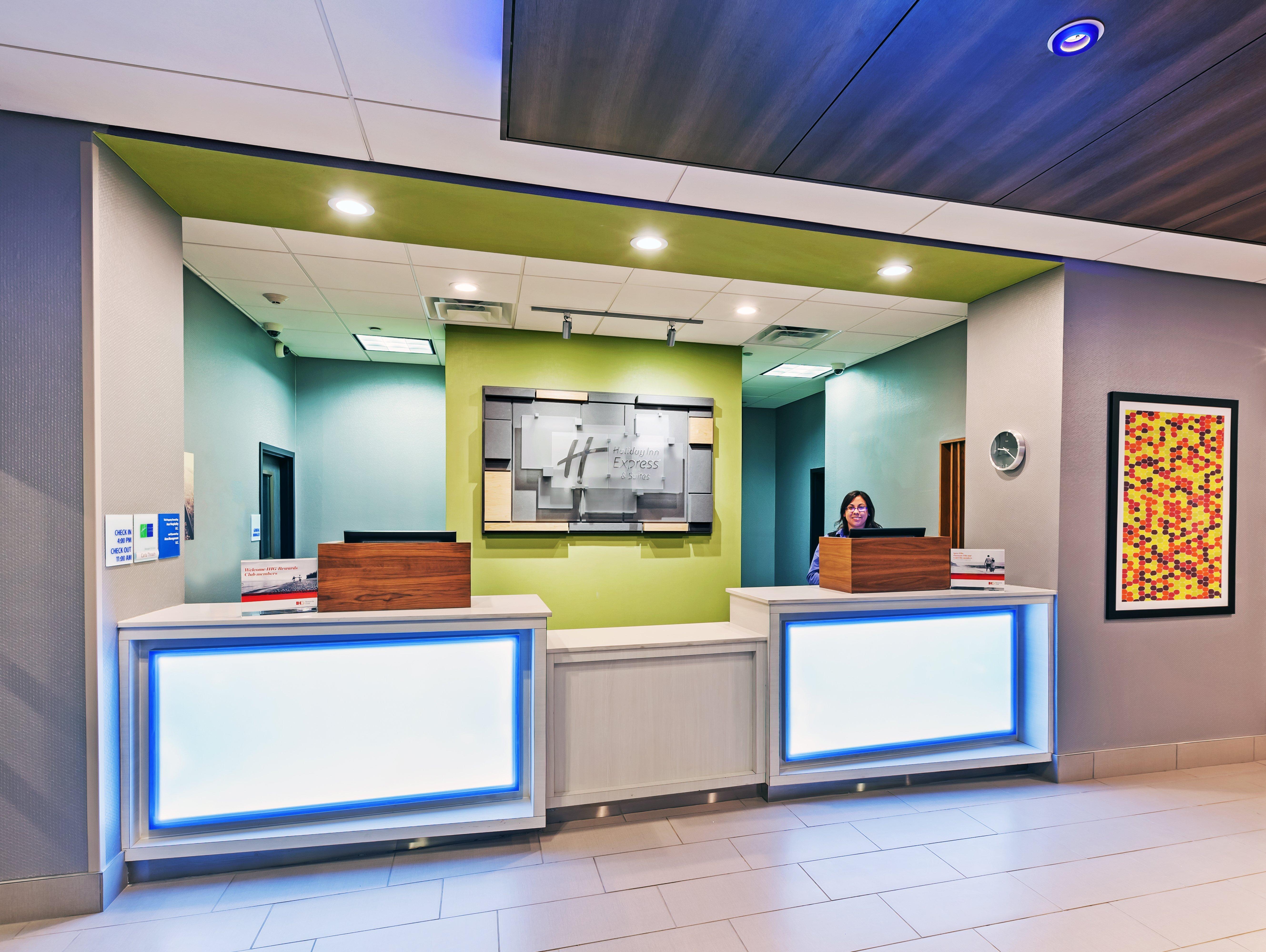 Holiday Inn Express & Suites Perryton By Ihg Lord Exterior photo